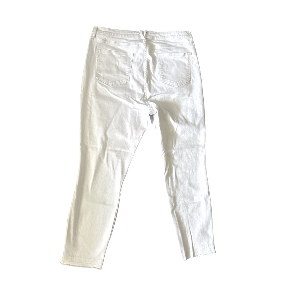 Vineyard Vines High Rise Skinny White Denim Cropped Jeans, Size 32, Resortwear - Picture 3 of 6
